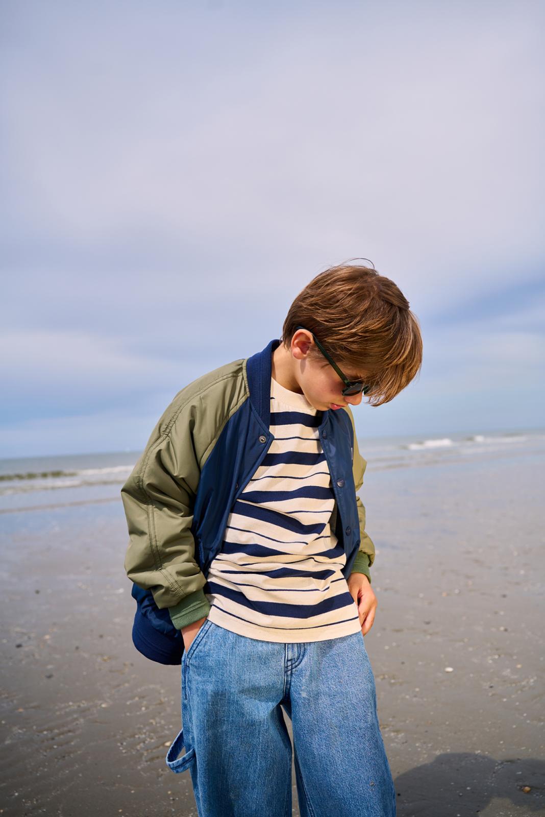 LOOKBOOK SS25 | Looking for sea shells  -