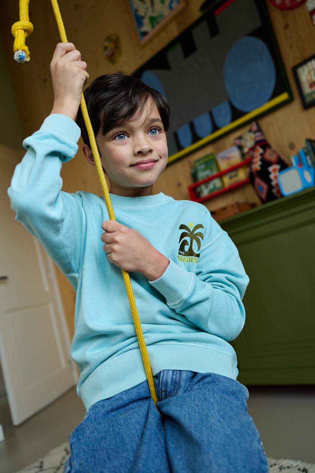 LOOKBOOK SS26 | SWING AROUND -