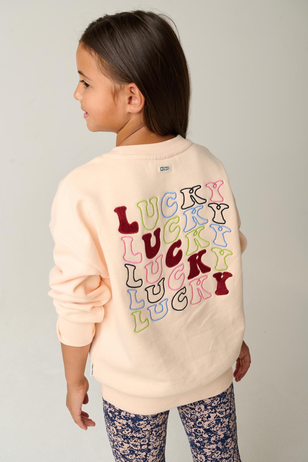 LOOKBOOK FW26 | A VERY LUCKY GIRL -